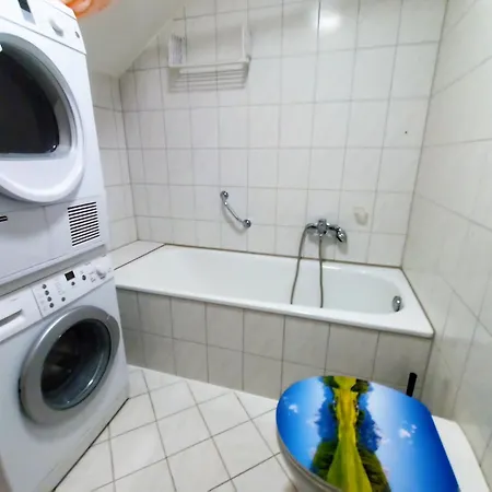 Bodensee City Apartment Friedrichshafen Komfort *